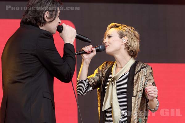 VANESSA PARADIS - 2014-06-29 - PARIS - Hippodrome de Longchamp - 